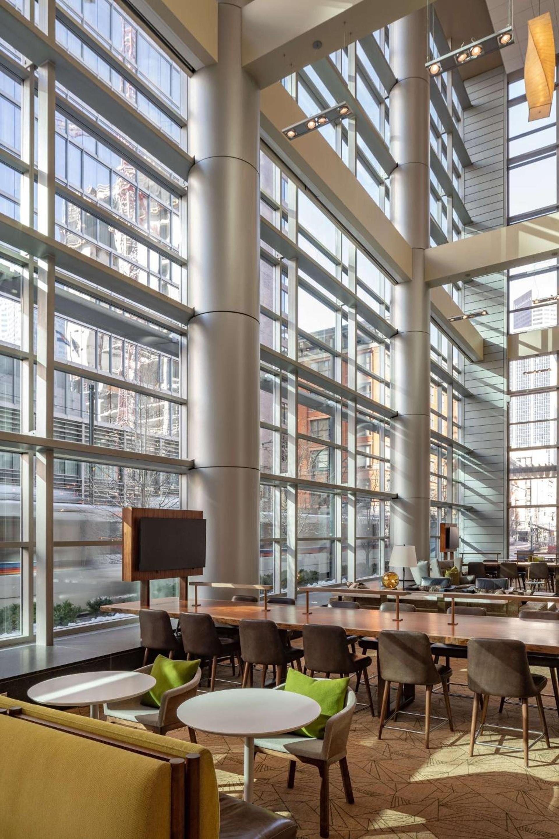 Hyatt Regency Denver at Colorado Convention Center photo 84