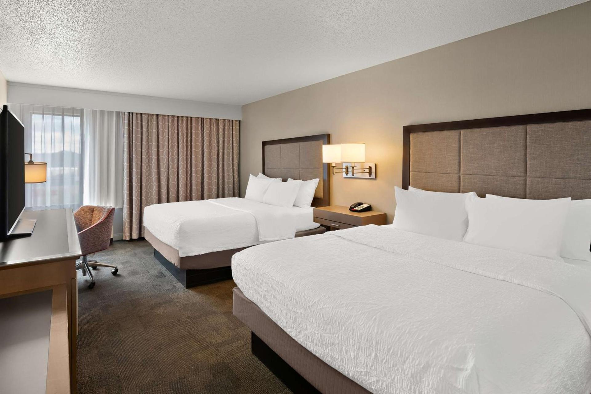 Hampton Inn Lancaster photo 24