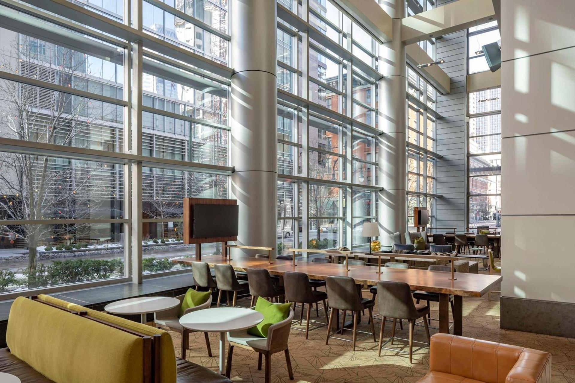 Hyatt Regency Denver at Colorado Convention Center photo 8