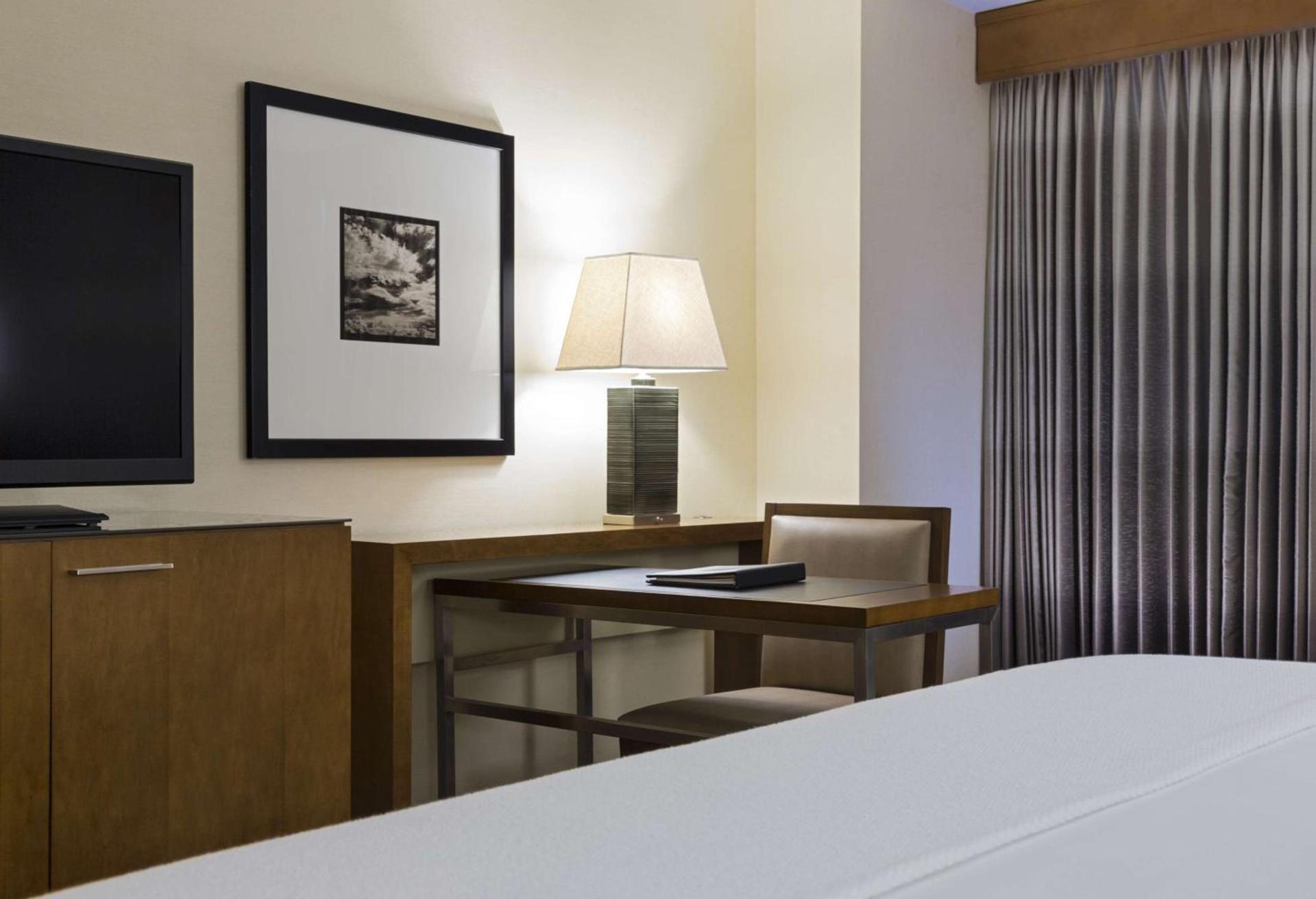 Hyatt Regency Denver at Colorado Convention Center photo 87