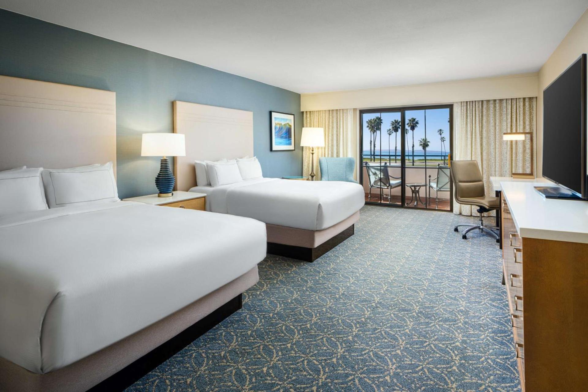 Hilton Santa Barbara Beachfront Resort photo 27