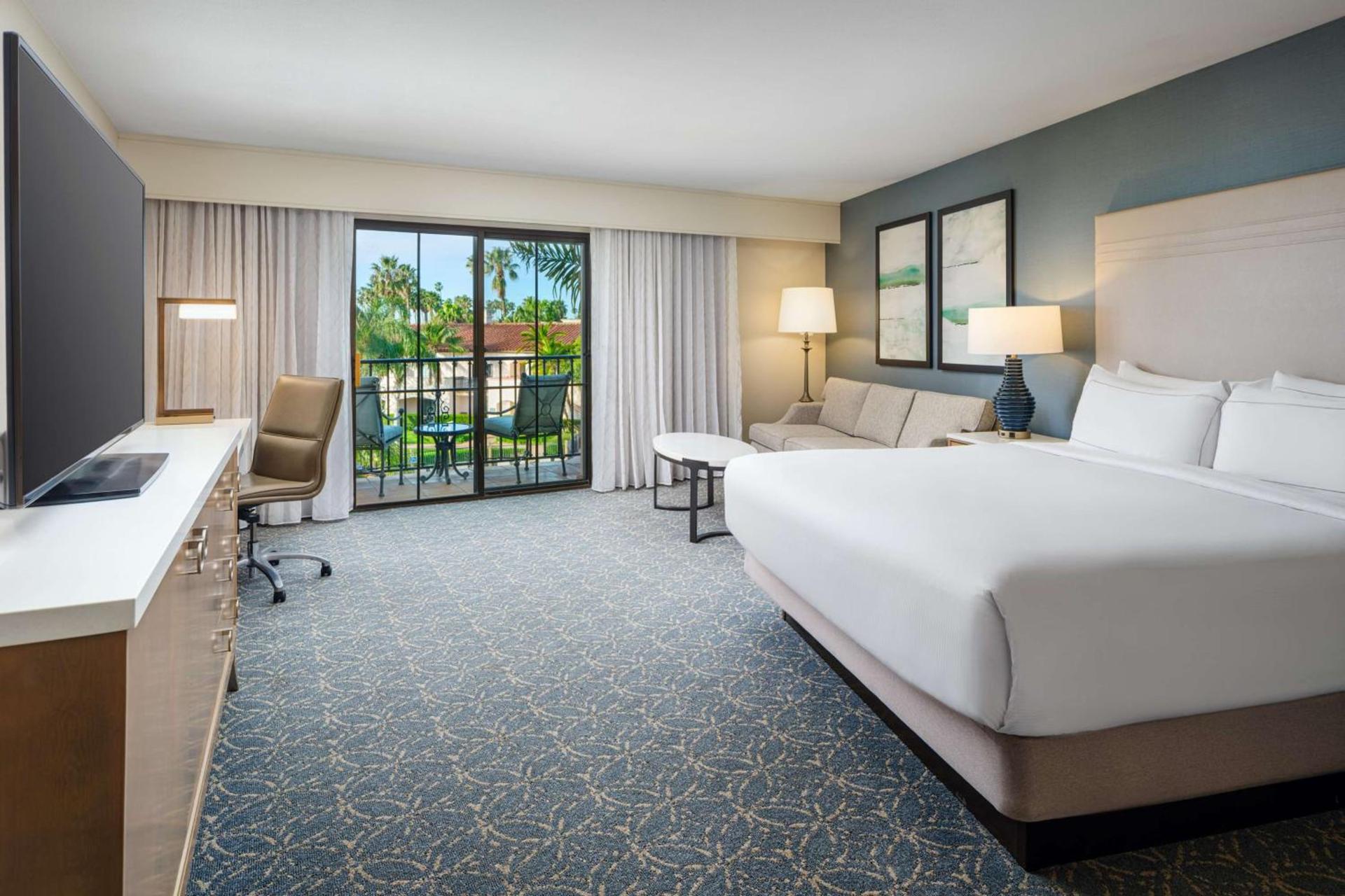 Hilton Santa Barbara Beachfront Resort photo 37