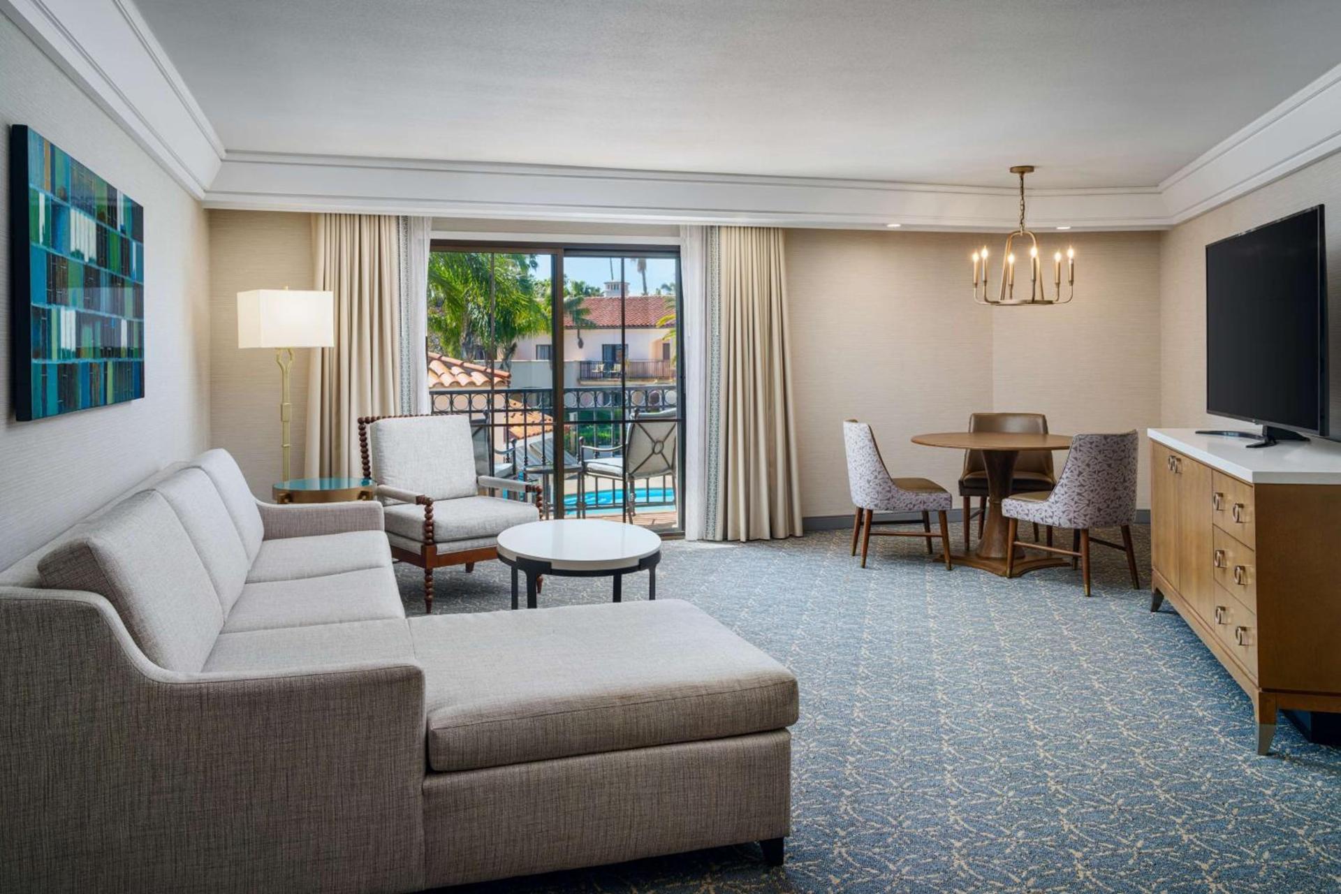 Hilton Santa Barbara Beachfront Resort photo 52