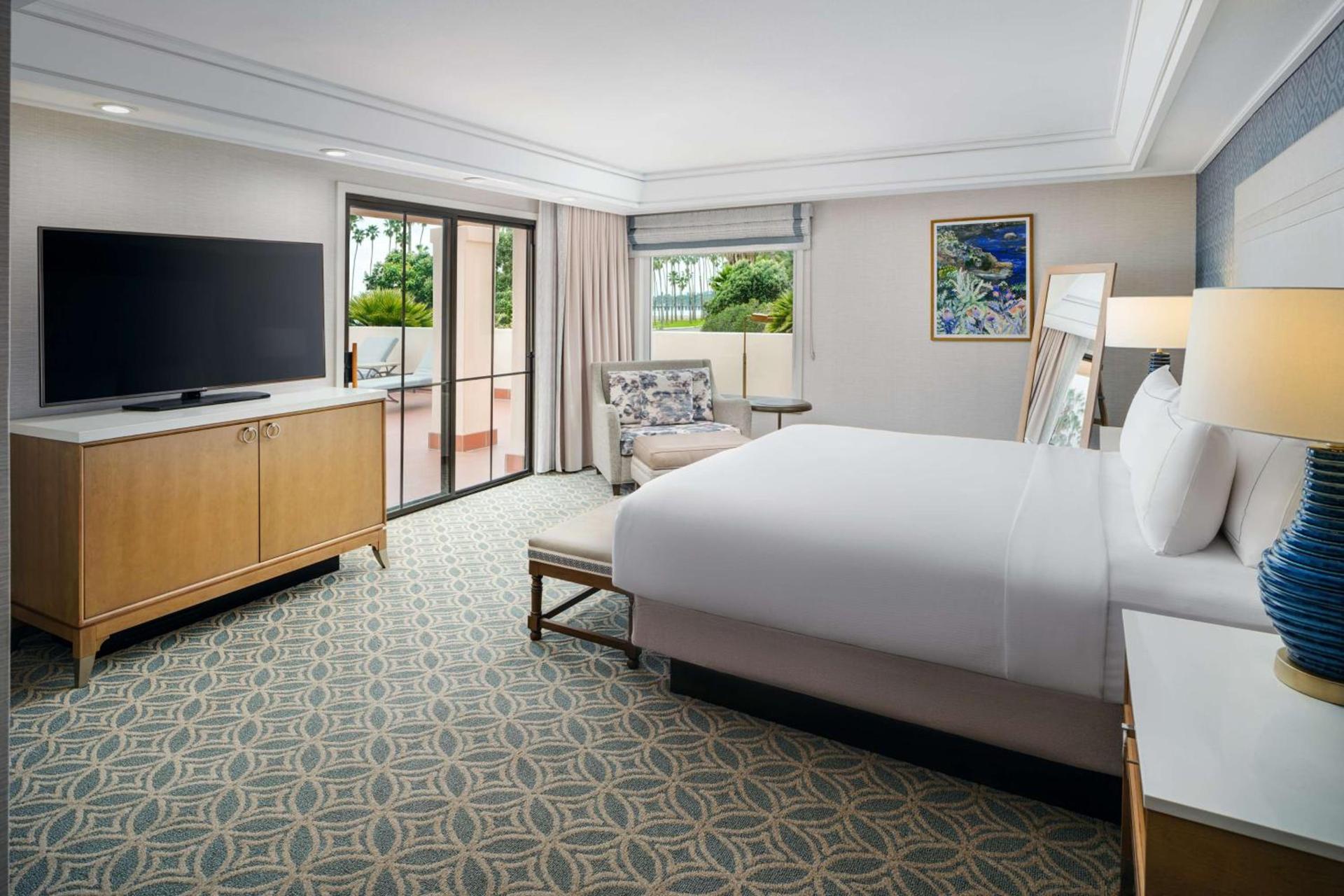 Hilton Santa Barbara Beachfront Resort photo 54