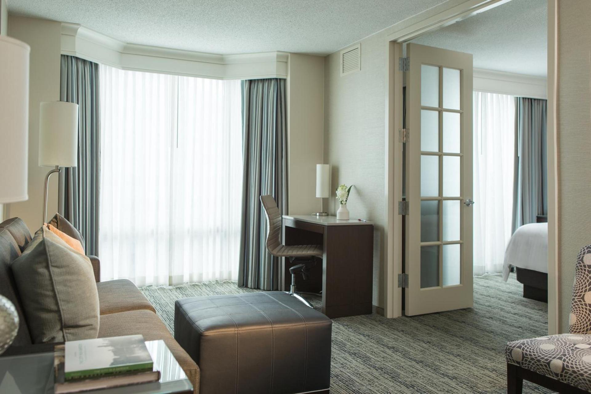 Hampton Inn & Suites Downers Grove Chicago photo 14