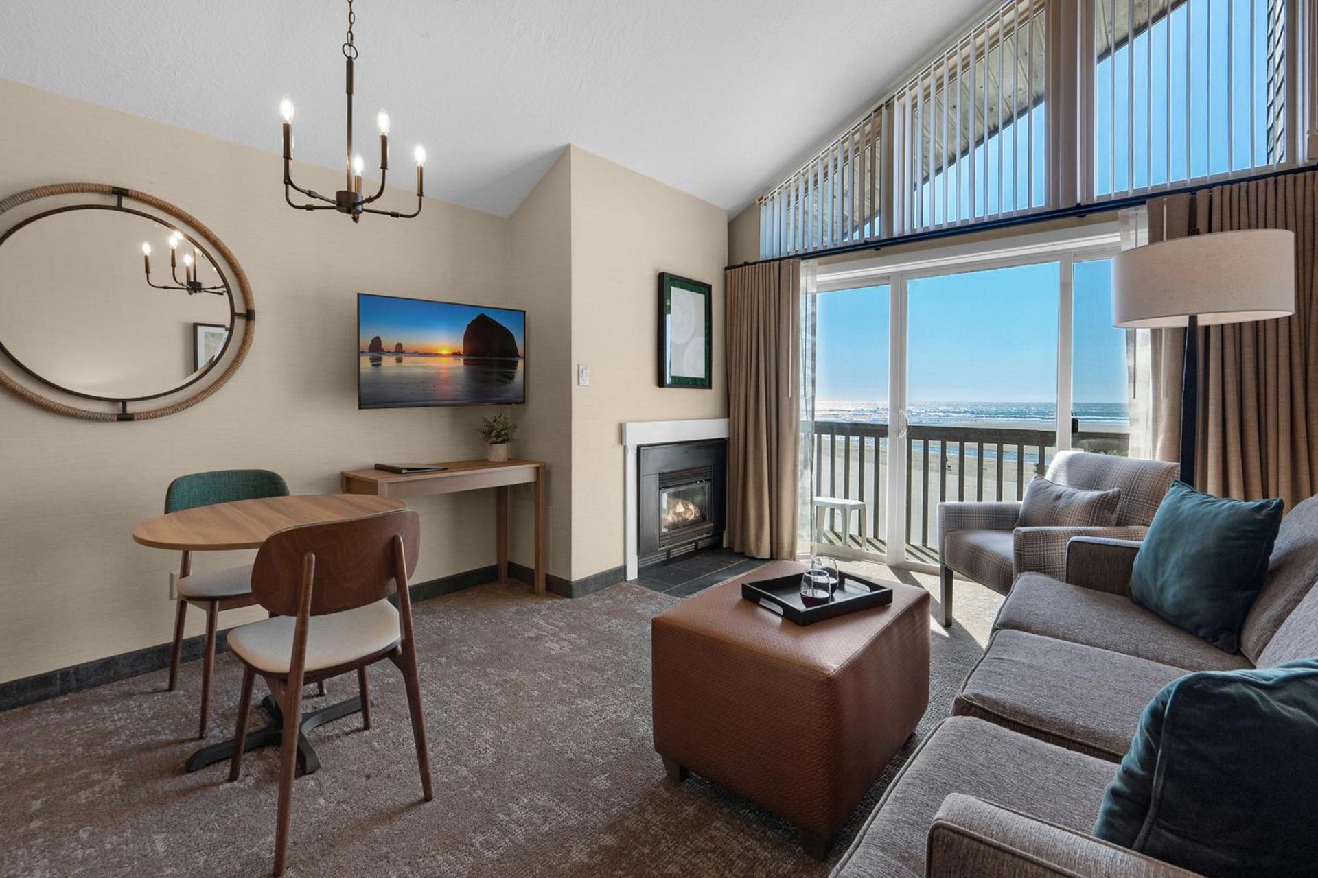 Schooner's Cove Inn photo 10