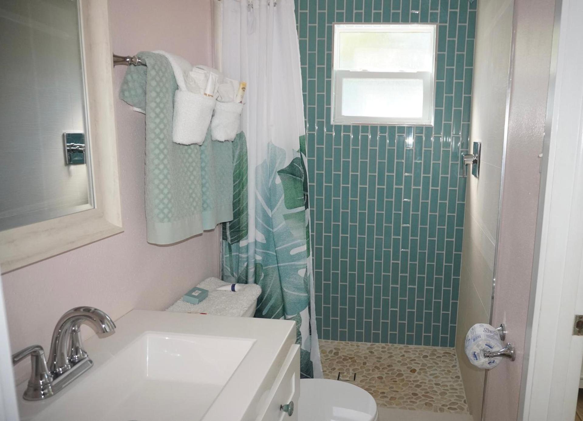 The Pearl Beach Inn photo 93