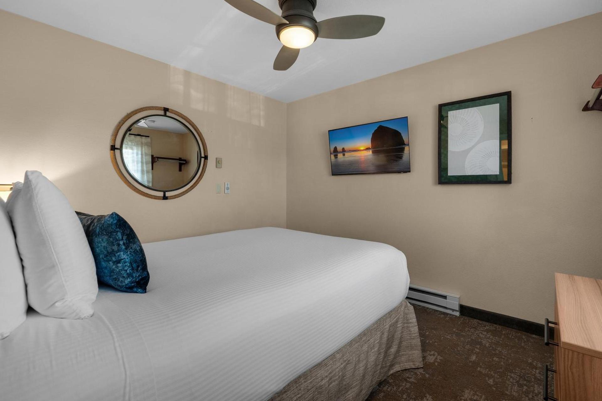 Schooner's Cove Inn photo 19