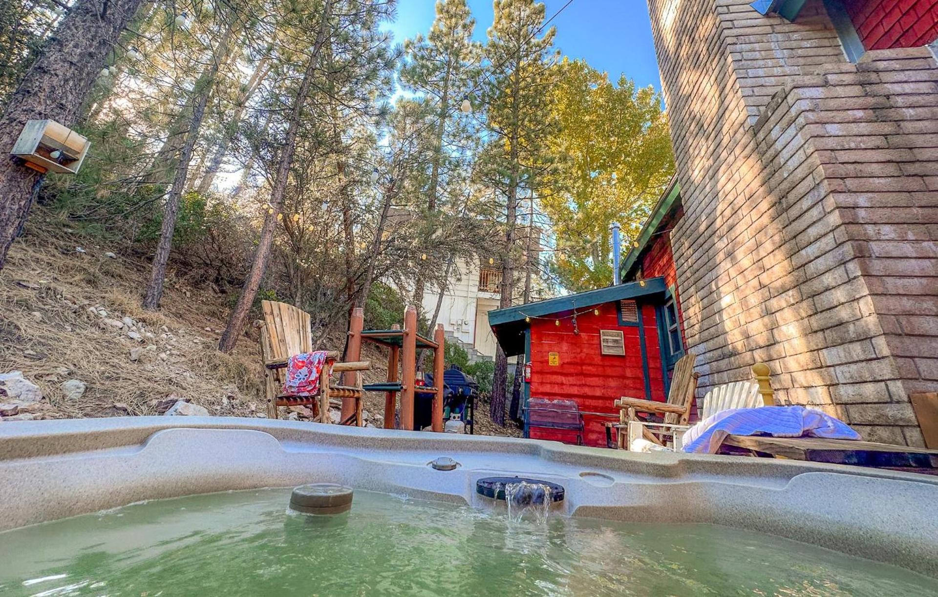 ITH Big Bear Lake Hostel & Lodge photo 15