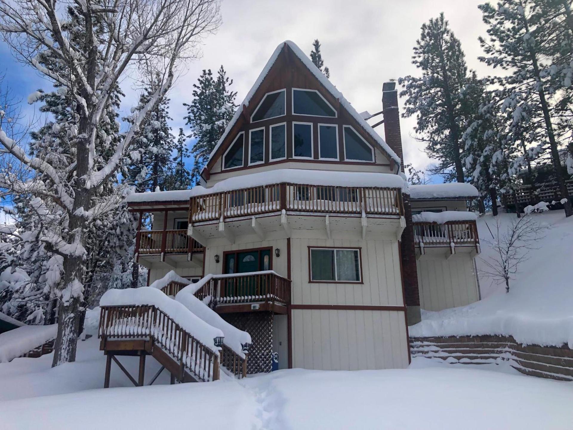 ITH Big Bear Lake Hostel & Lodge photo 6