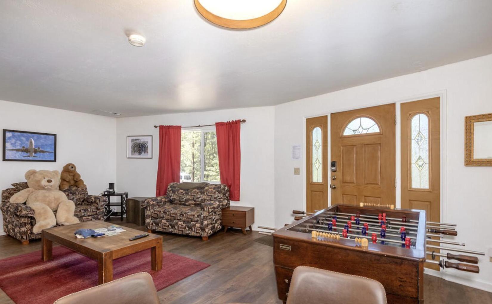 ITH Big Bear Lake Hostel & Lodge photo 89