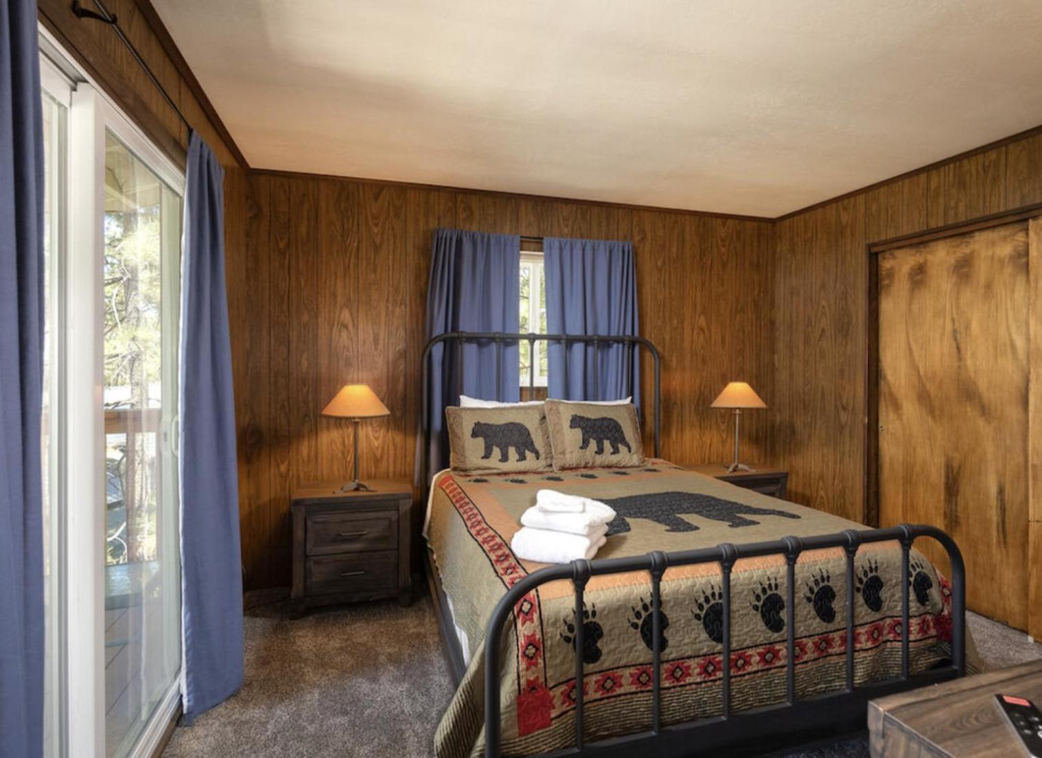 ITH Big Bear Lake Hostel & Lodge photo 91