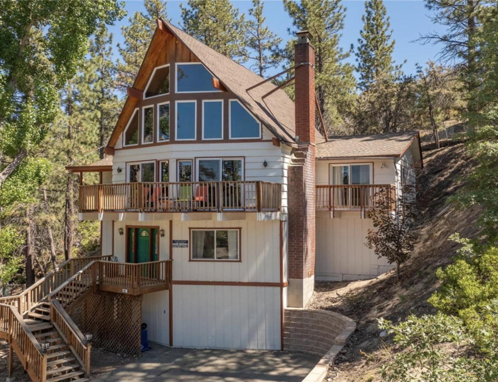 ITH Big Bear Lake Hostel & Lodge photo 22