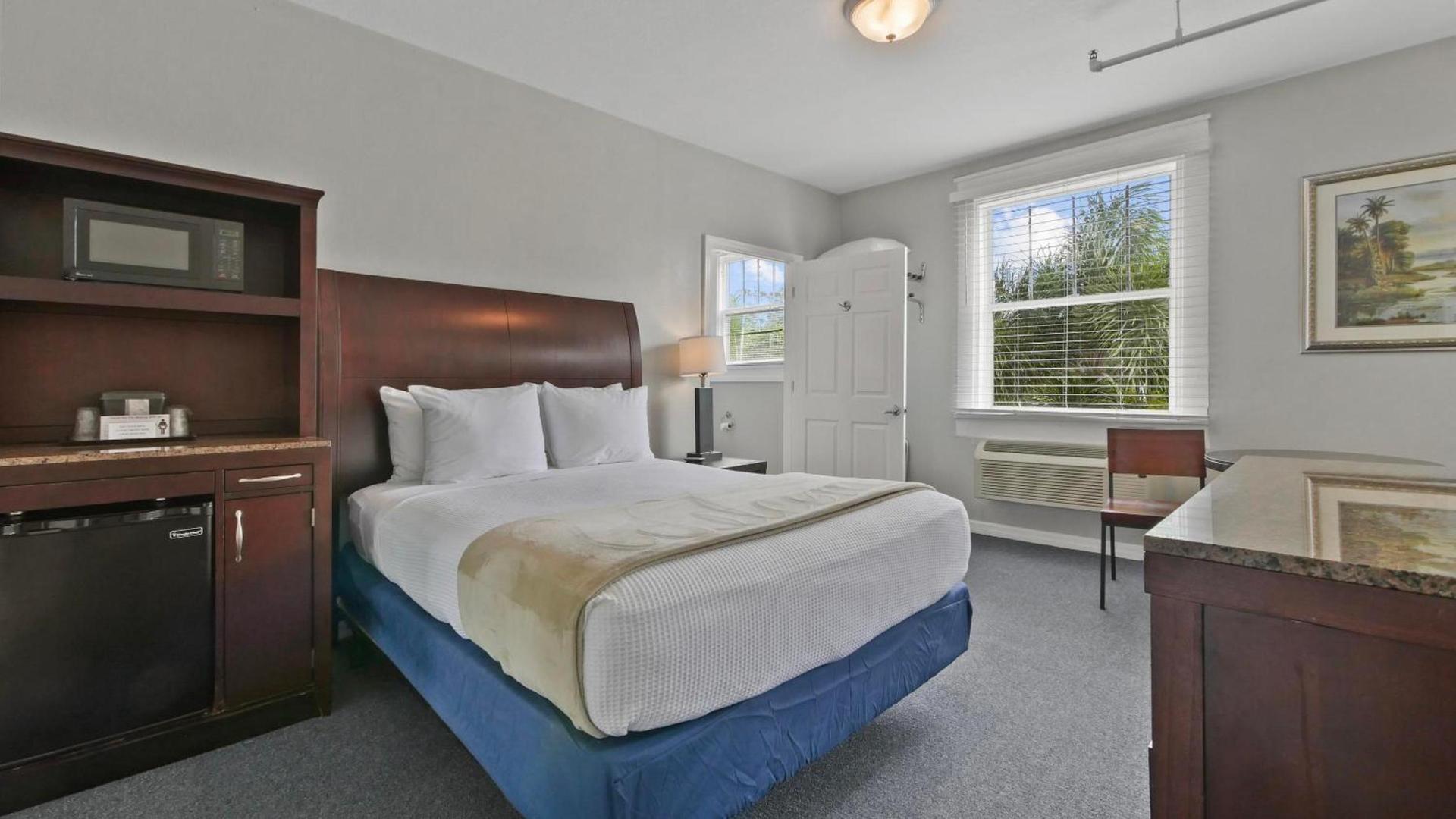 Crystal Bay Historic Hotel photo 59