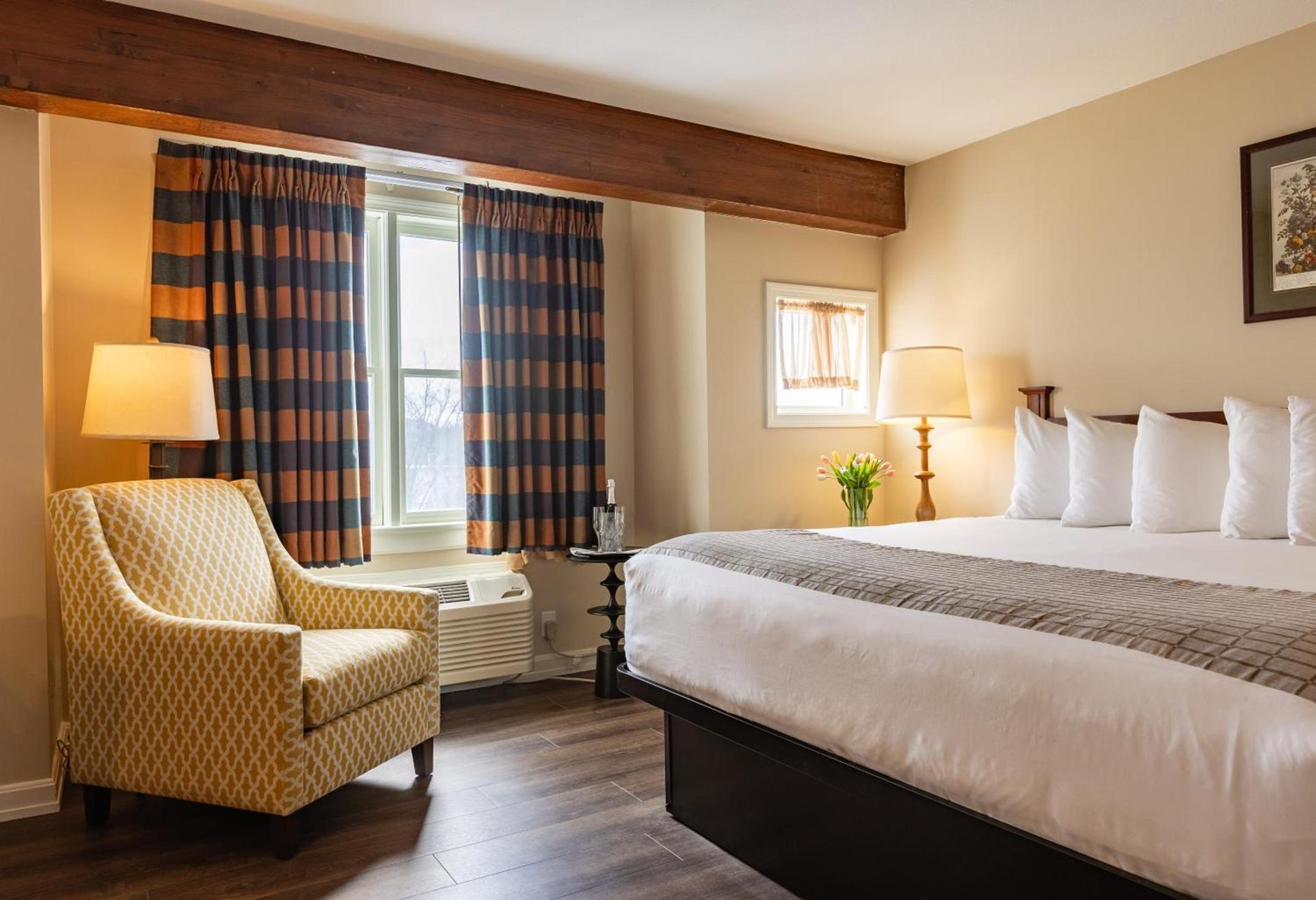 Wolfeboro Inn photo 11