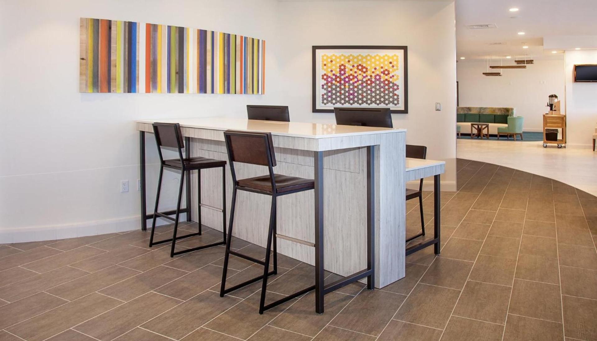 Holiday Inn Express & Suites Panama City Beach - Beachfront by IHG photo 54