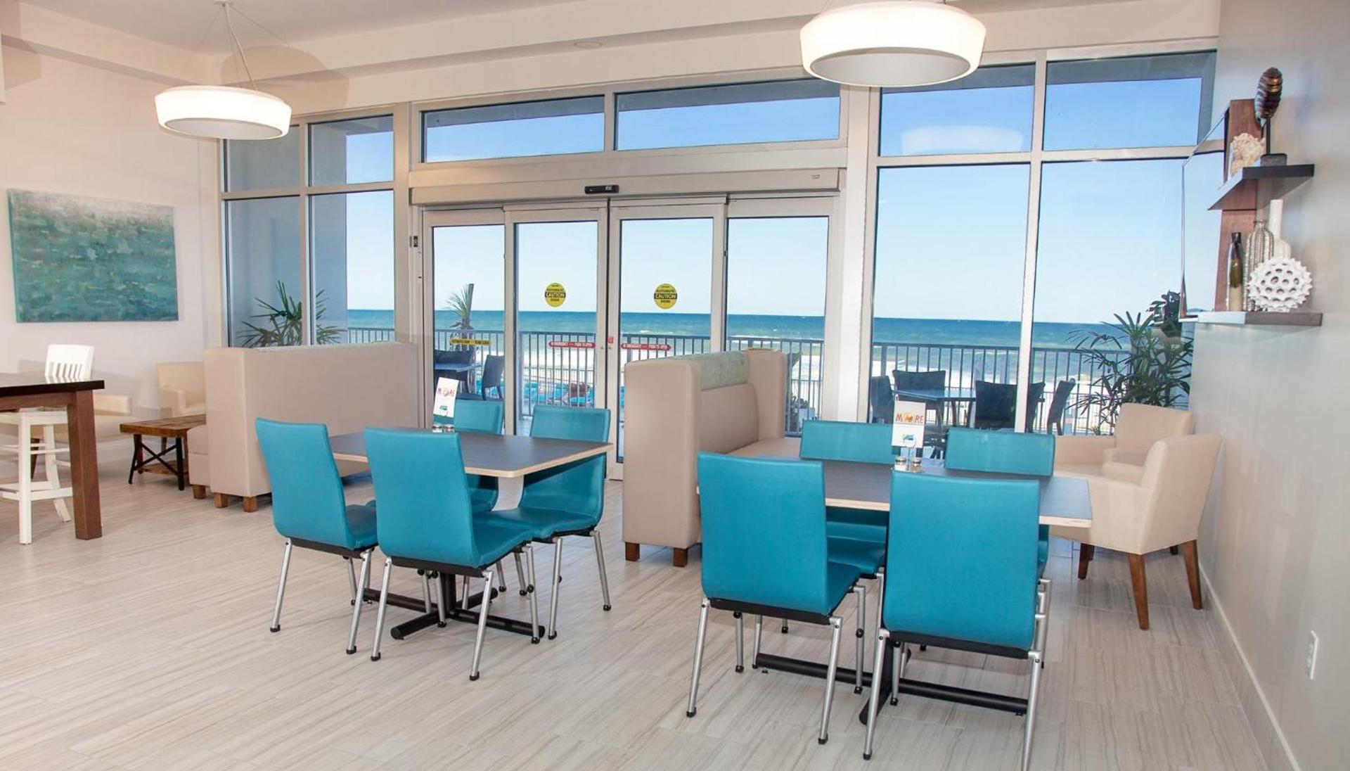 Holiday Inn Express & Suites Panama City Beach - Beachfront by IHG photo 27