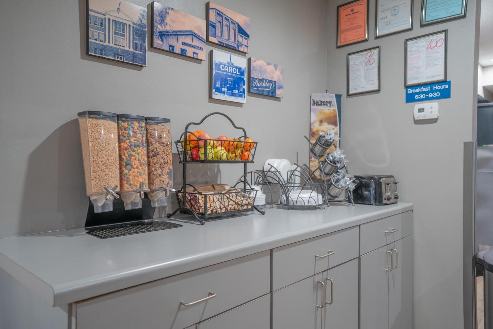 Microtel Inn & Suites by Wyndham Albertville photo 8