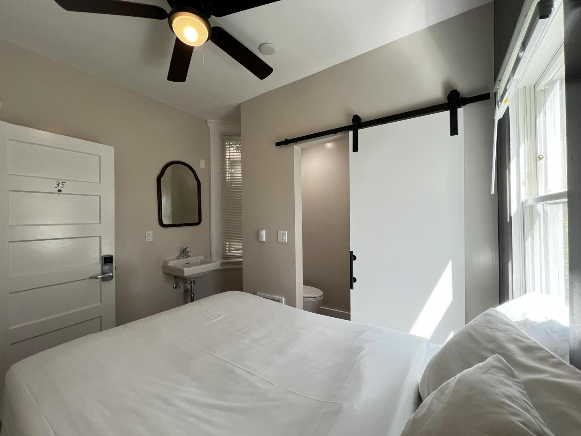 San Remo Hotel photo 26