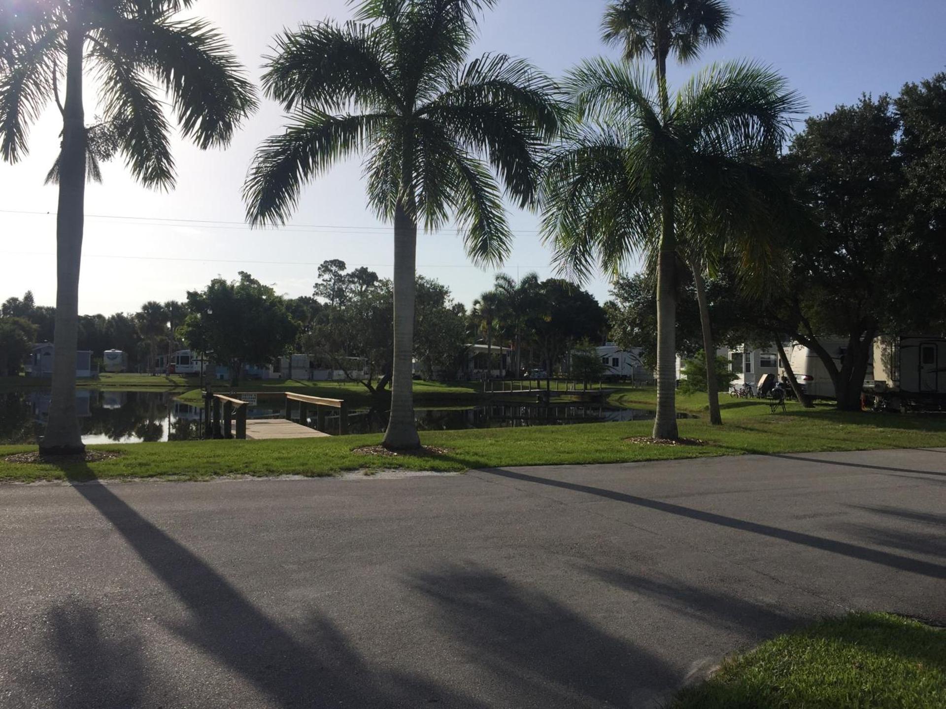 Road Runner Travel Resort photo 26
