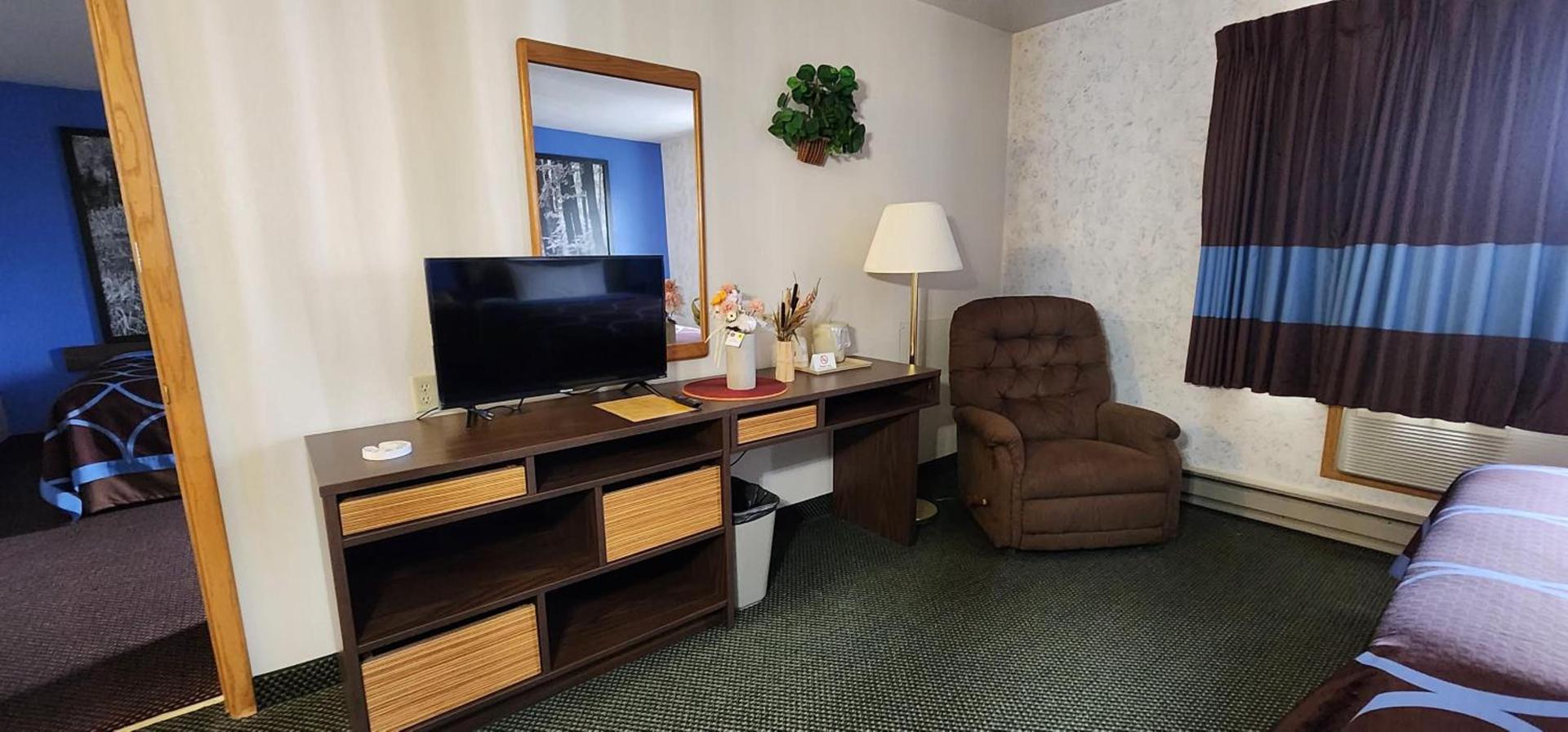 Iron Mountain Inn & Suites MI US 2 photo 12