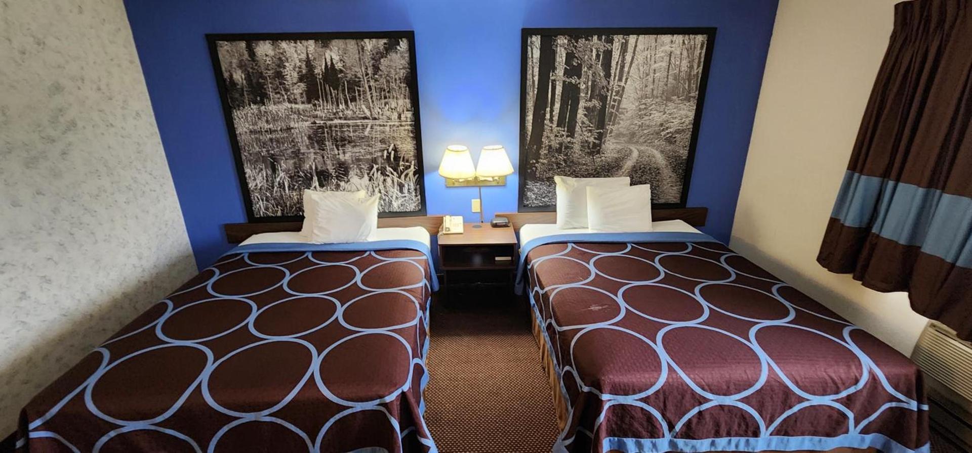 Iron Mountain Inn & Suites MI US 2 photo 11