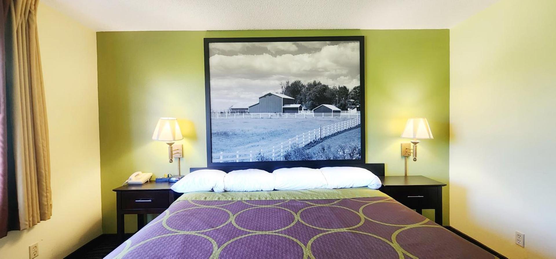 Super 8 by Wyndham Newton photo 27