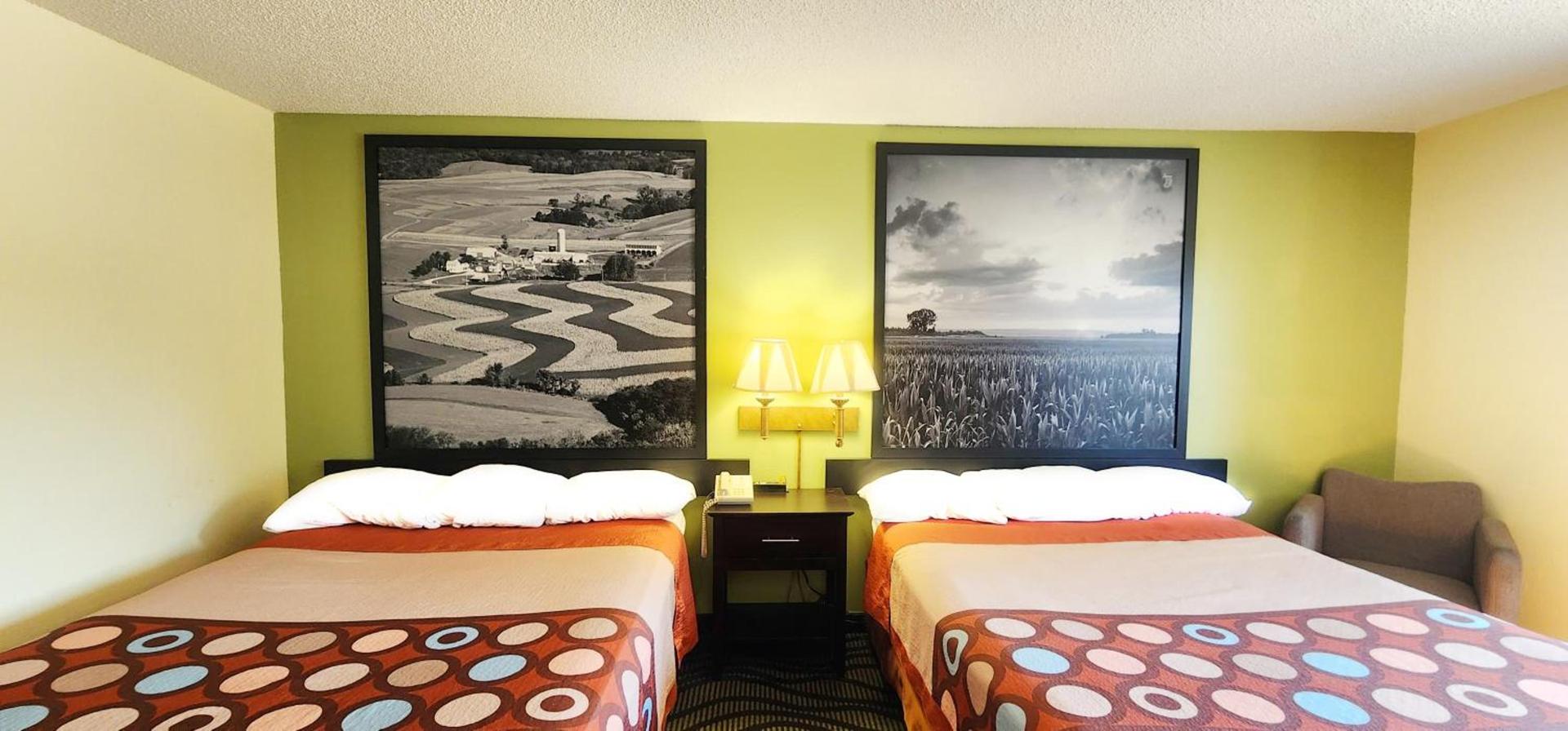 Super 8 by Wyndham Newton photo 32