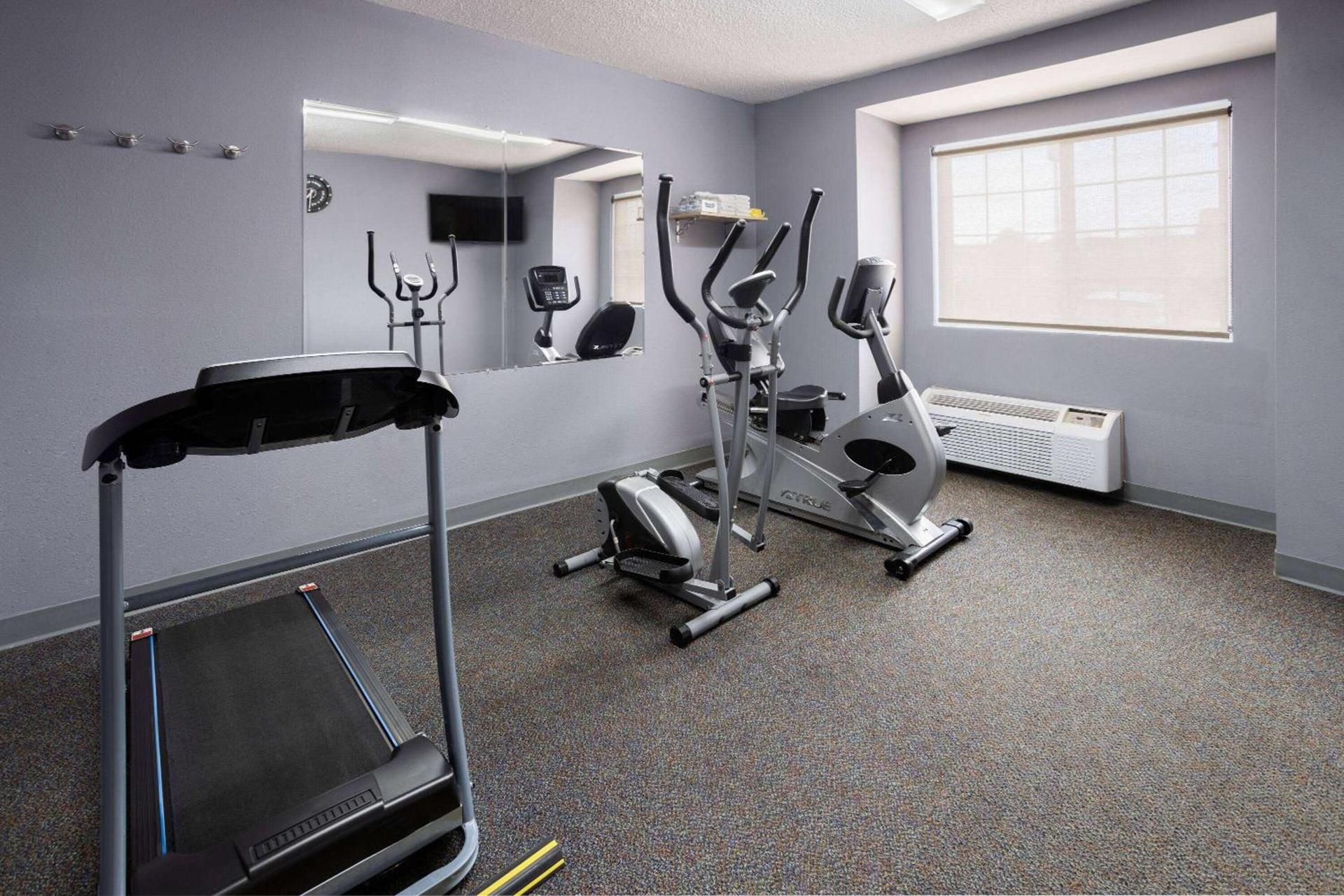 Microtel Inn and Suites Dover photo 11