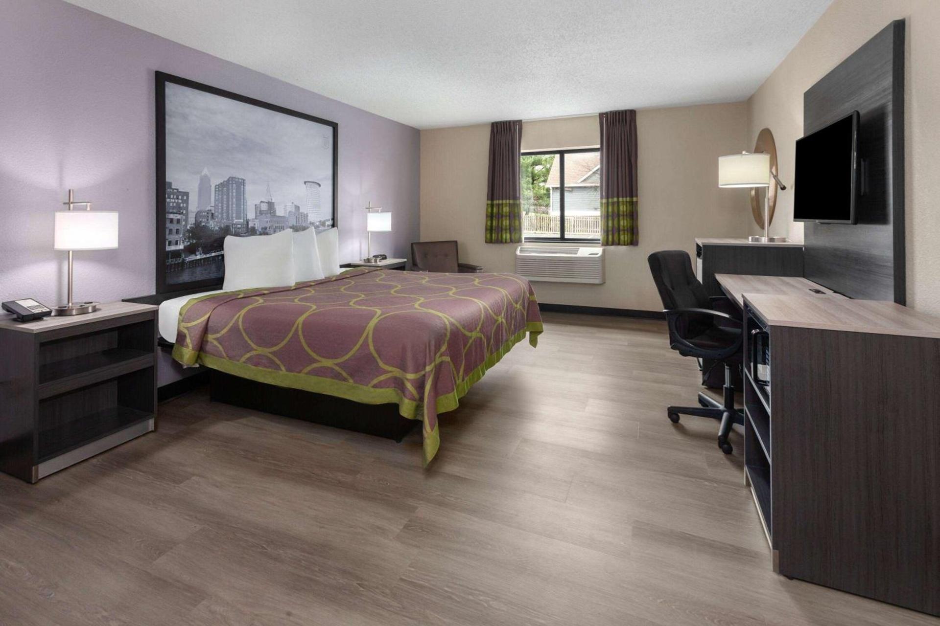 Super 8 by Wyndham Copley Akron photo 7