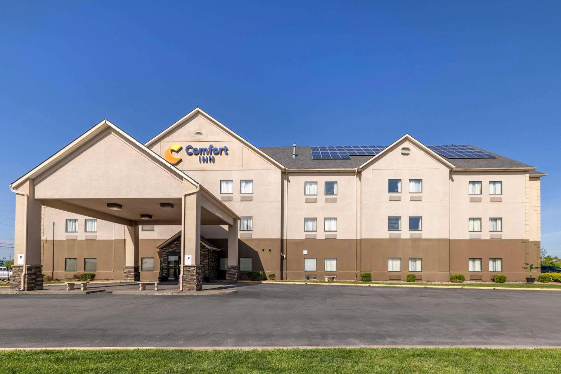 Comfort Inn Grain Valley - Kansas City photo 1