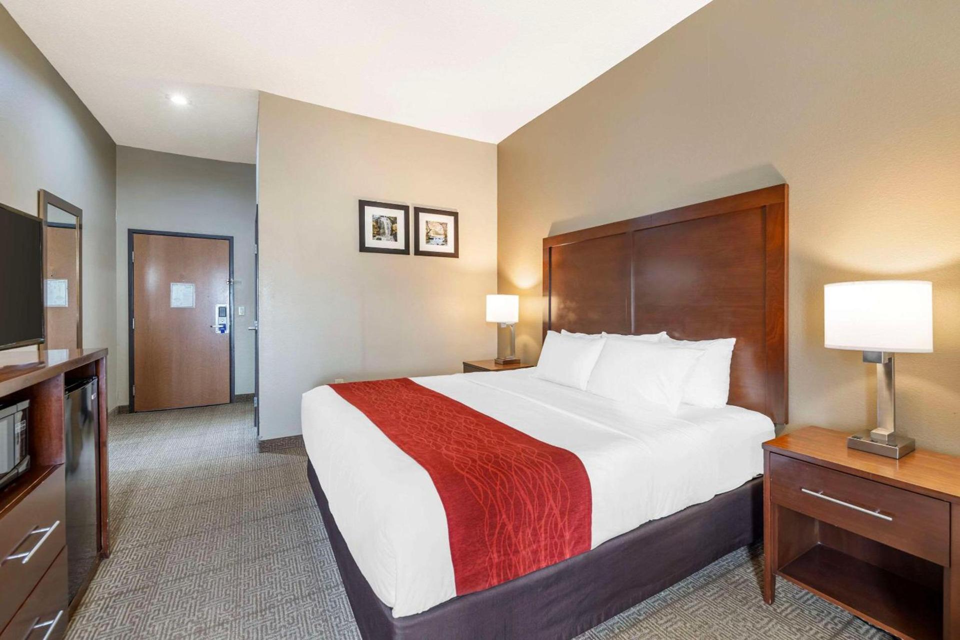 Comfort Inn Grain Valley - Kansas City photo 12