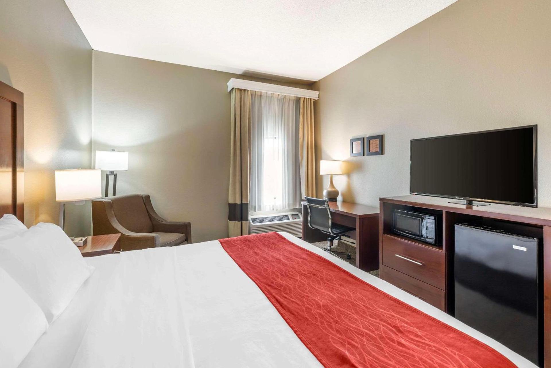 Comfort Inn Grain Valley - Kansas City photo 13