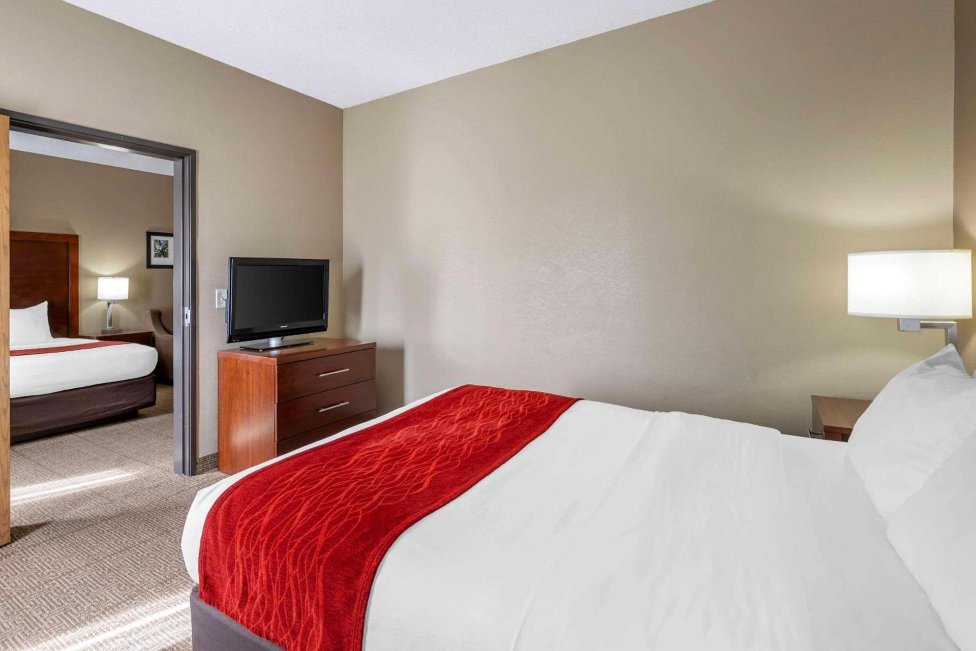 Comfort Inn Grain Valley - Kansas City photo 23