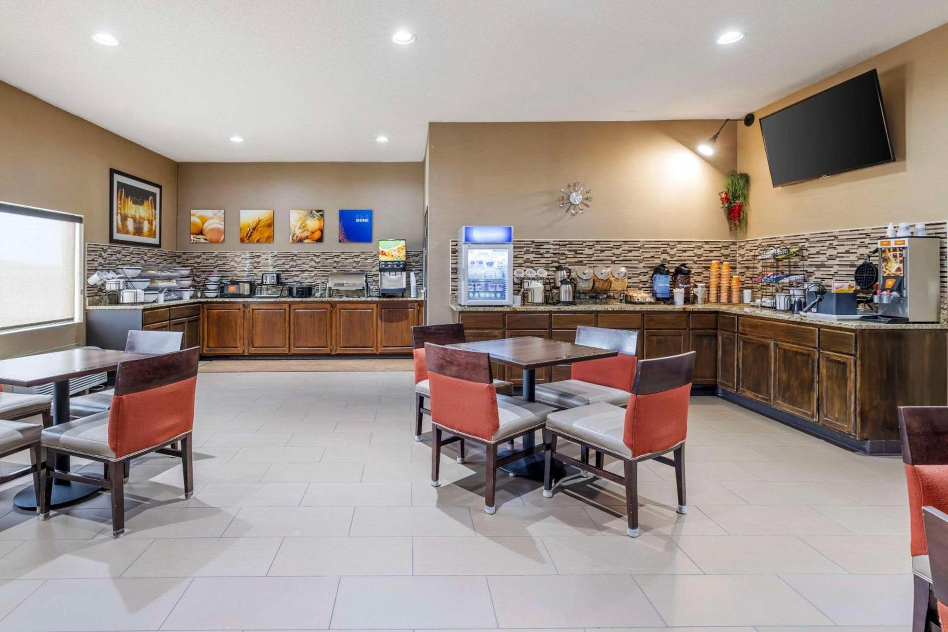 Comfort Inn Grain Valley - Kansas City photo 29