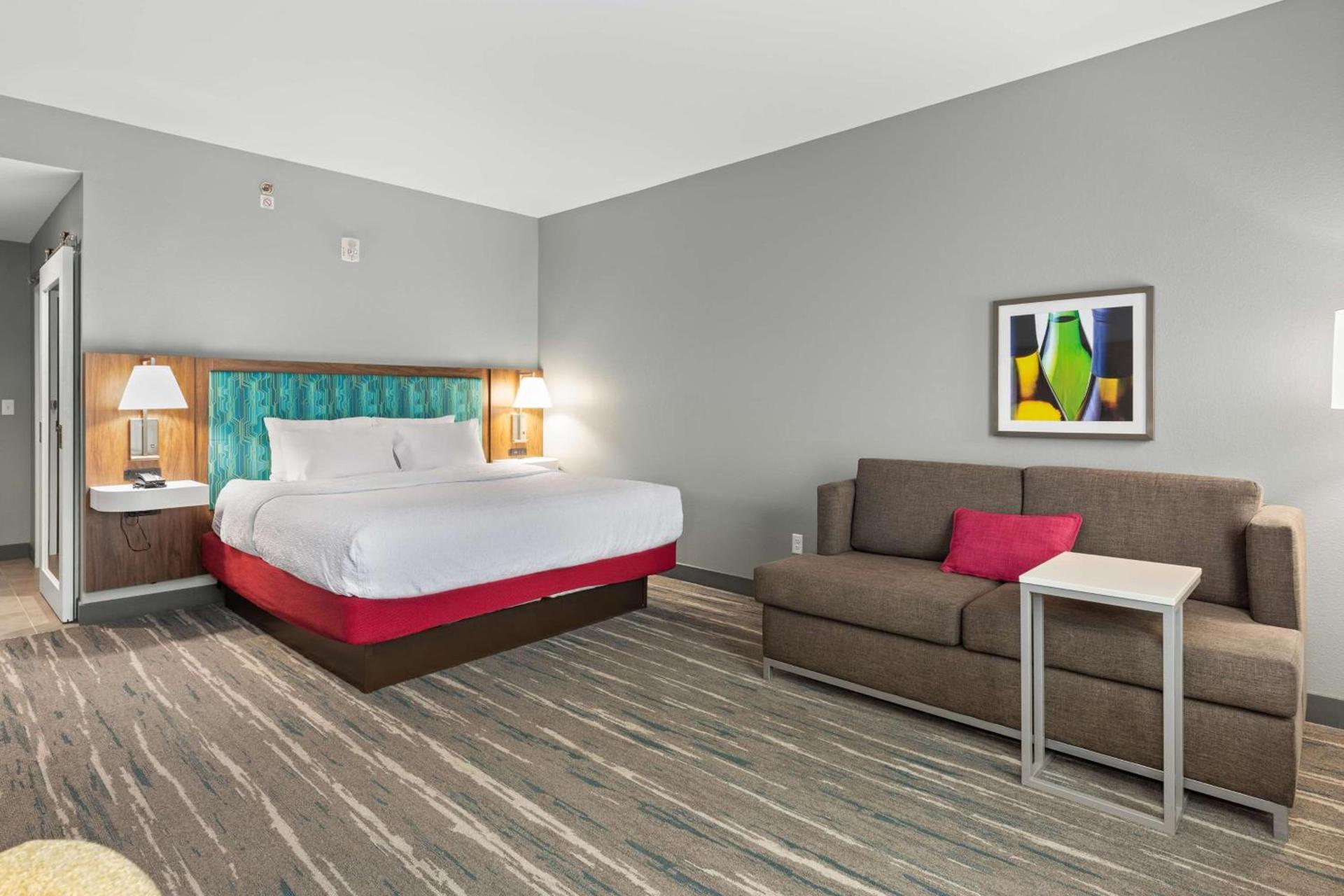 Hampton Inn Madison, OH photo 61