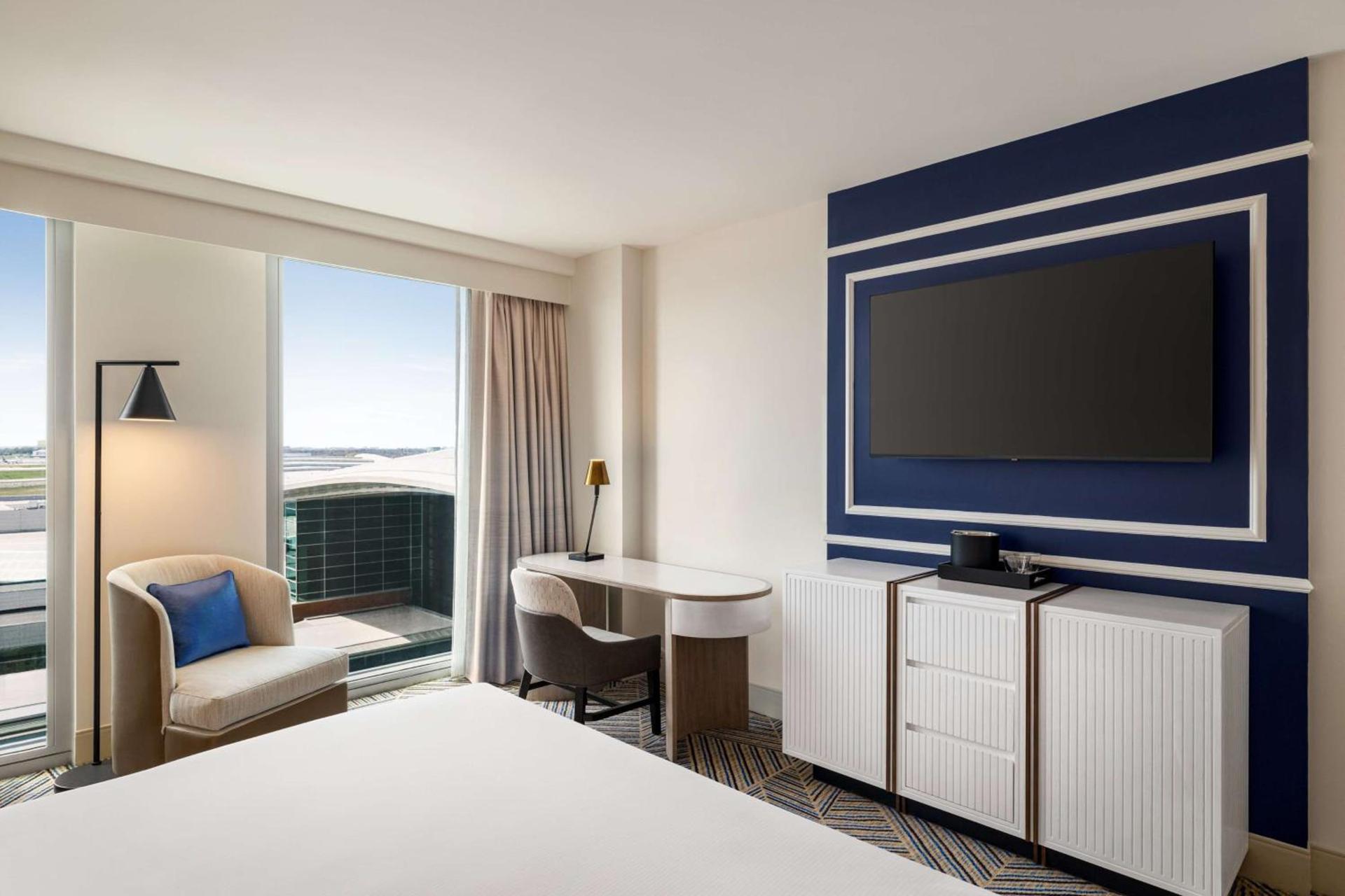 Hilton BNA Nashville Airport Terminal photo 25