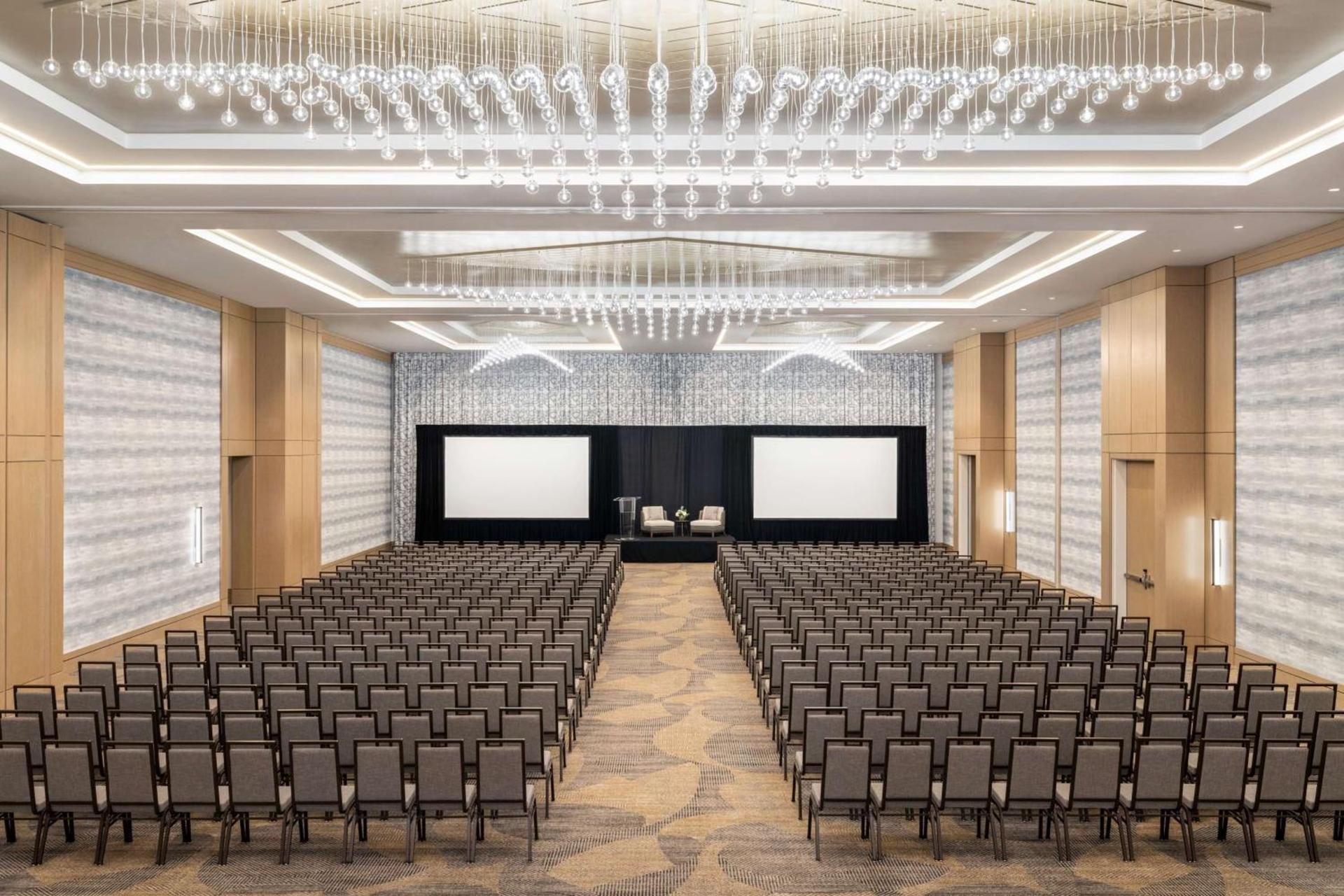 Hilton BNA Nashville Airport Terminal photo 43