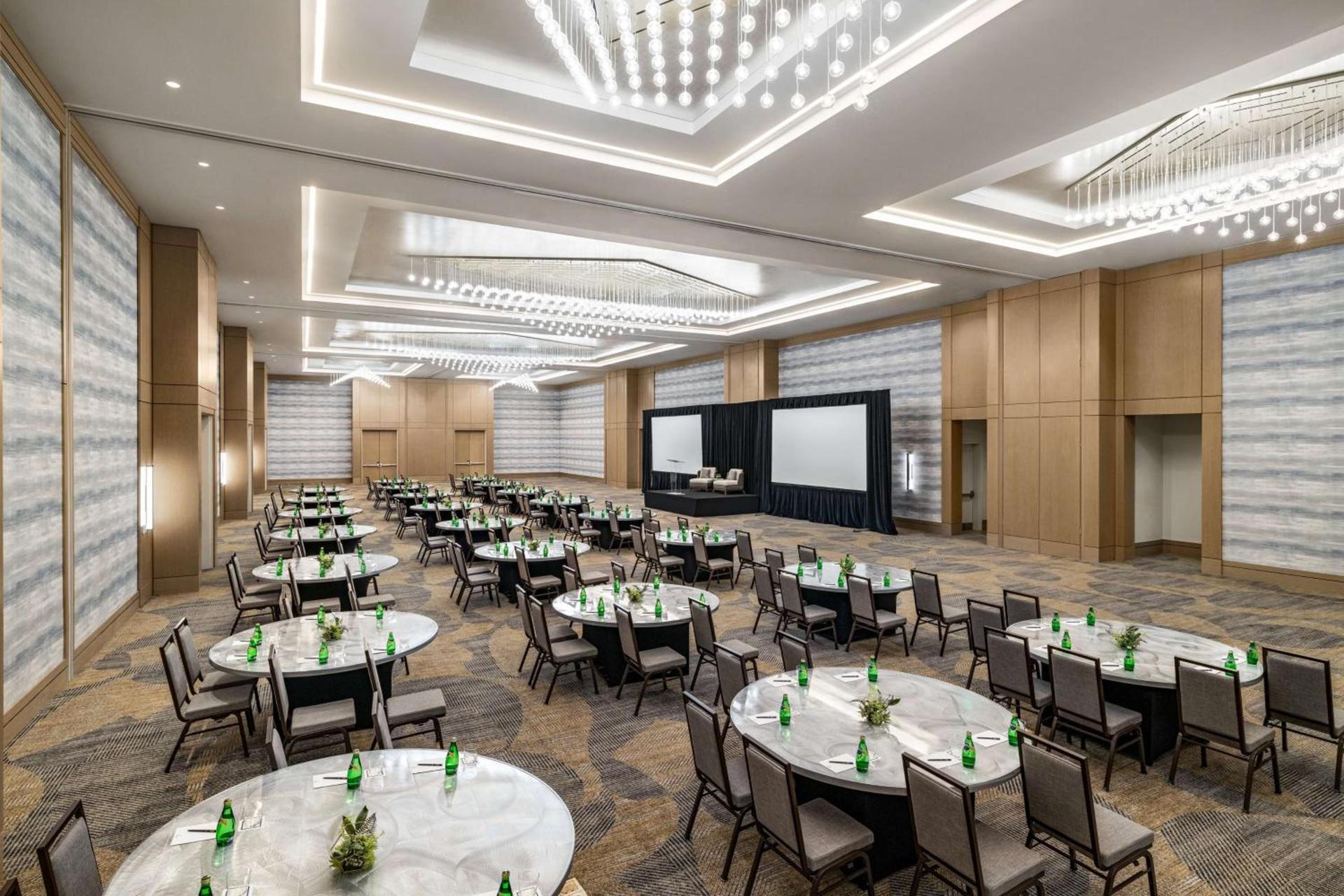 Hilton BNA Nashville Airport Terminal photo 46