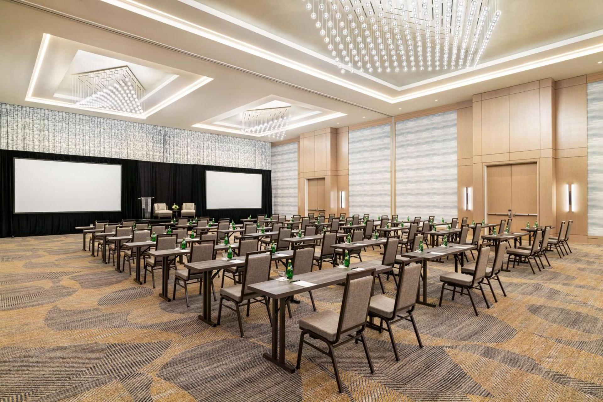 Hilton BNA Nashville Airport Terminal photo 48