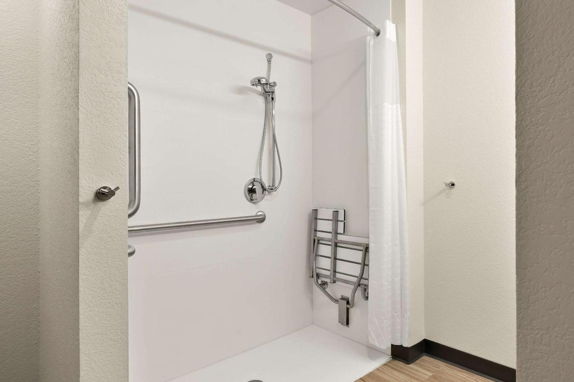 Everhome Suites Nampa Boise photo 18