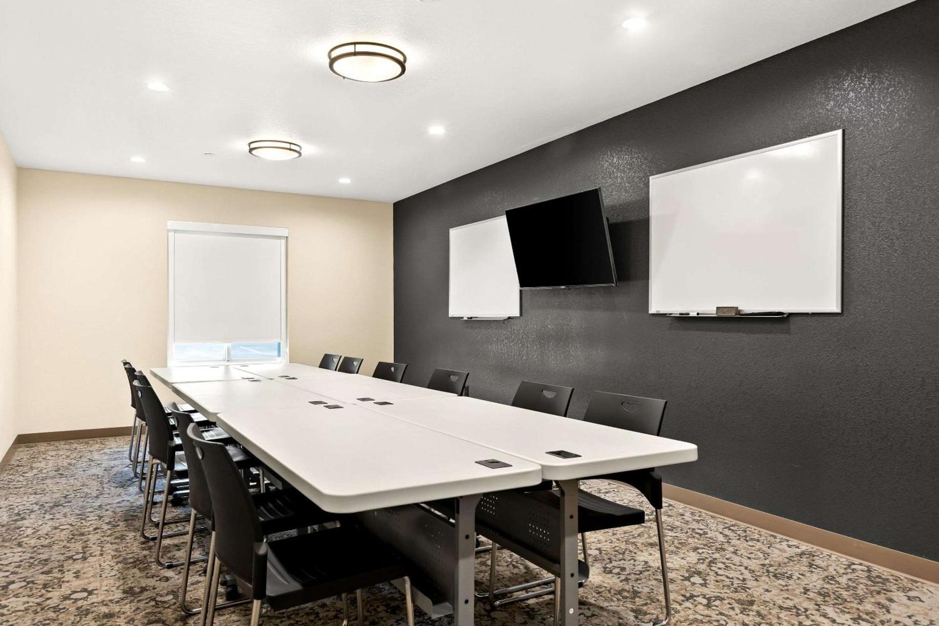 Everhome Suites Nampa Boise photo 37