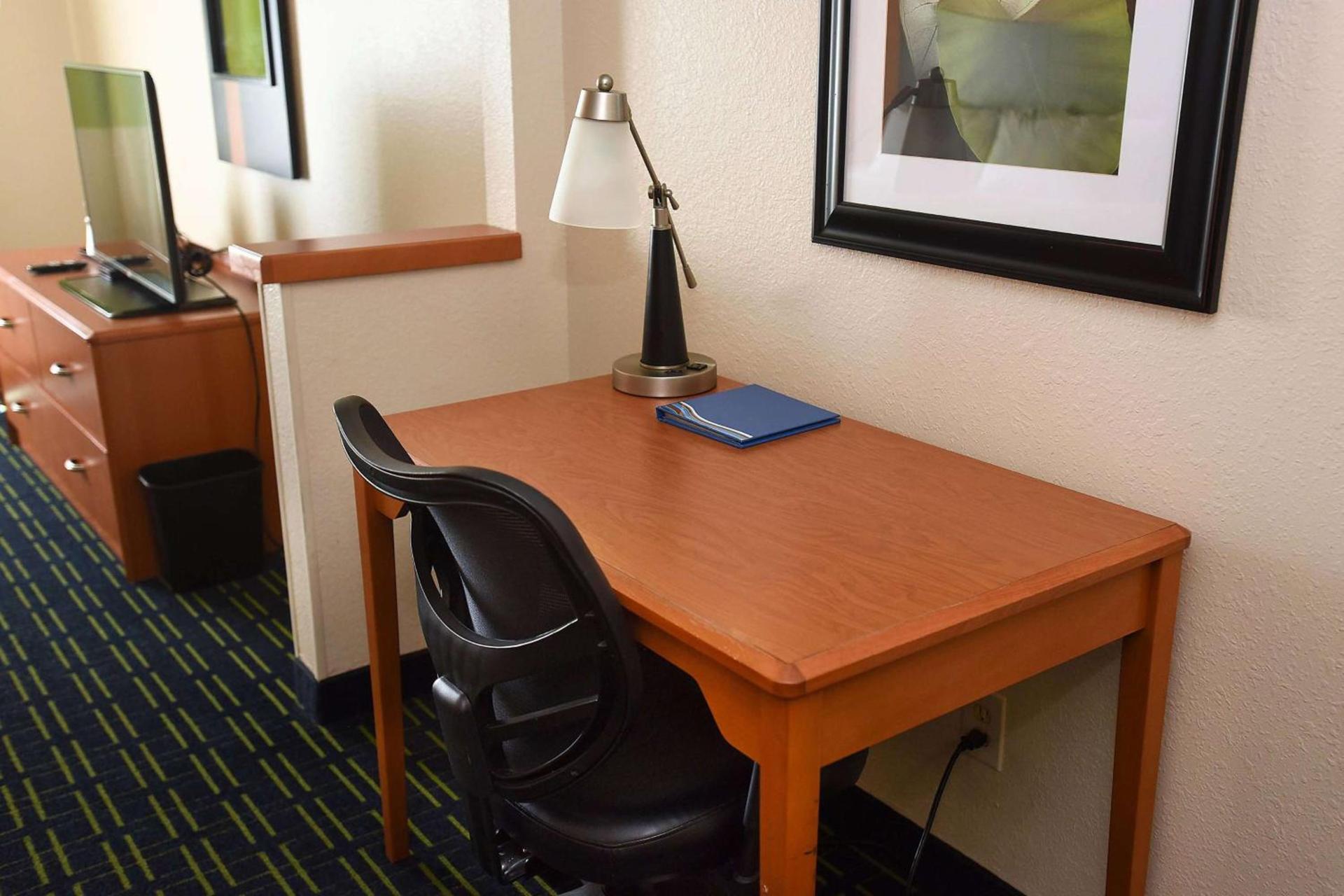 AmericInn by Wyndham Topeka photo 30