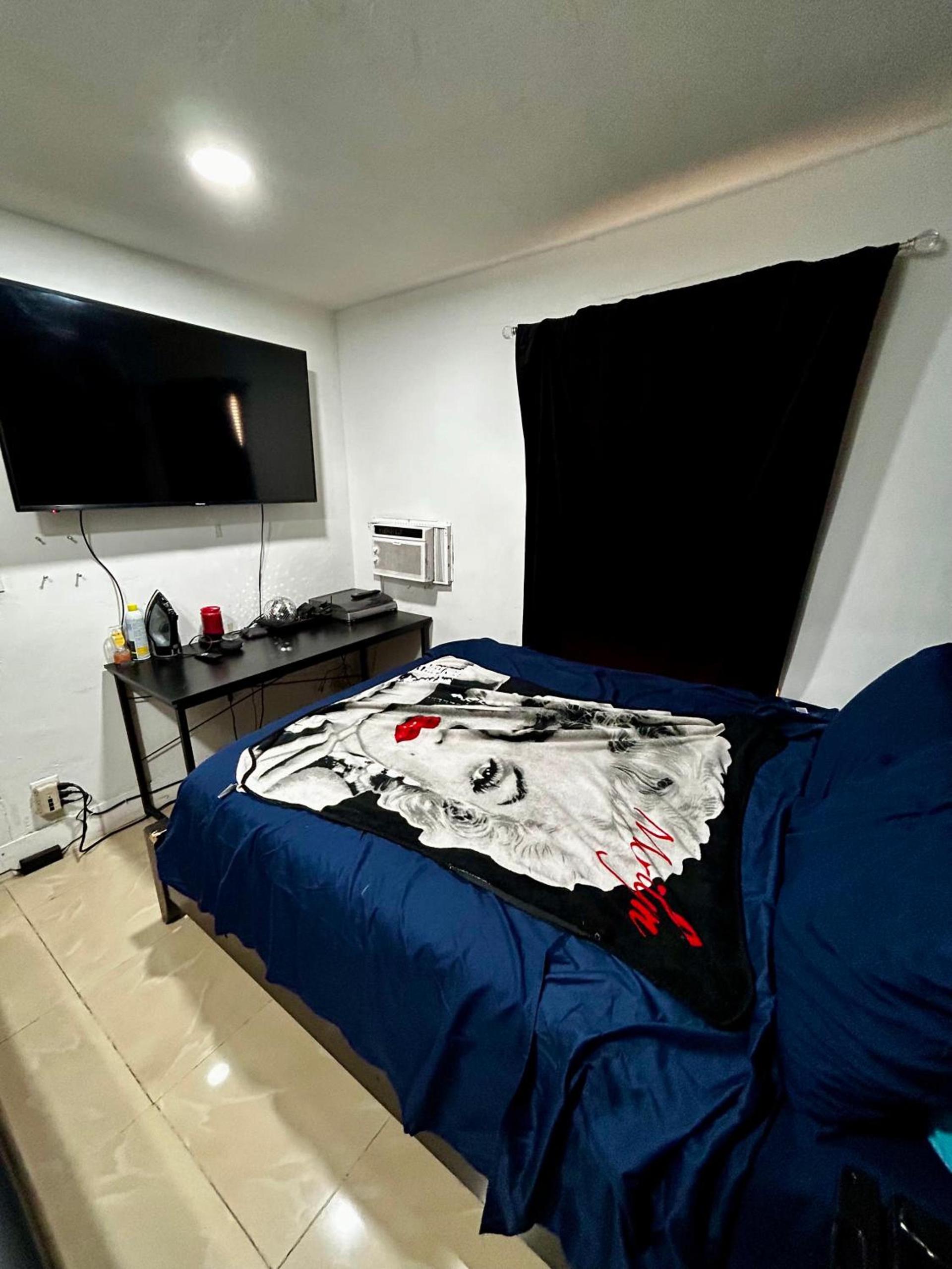 The Black Door miami photo 4
