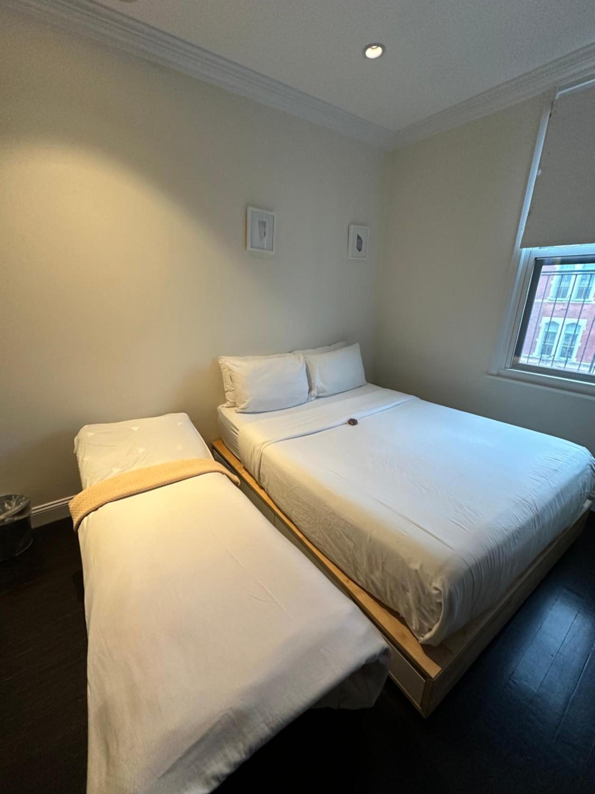 East Village Hotel photo 6