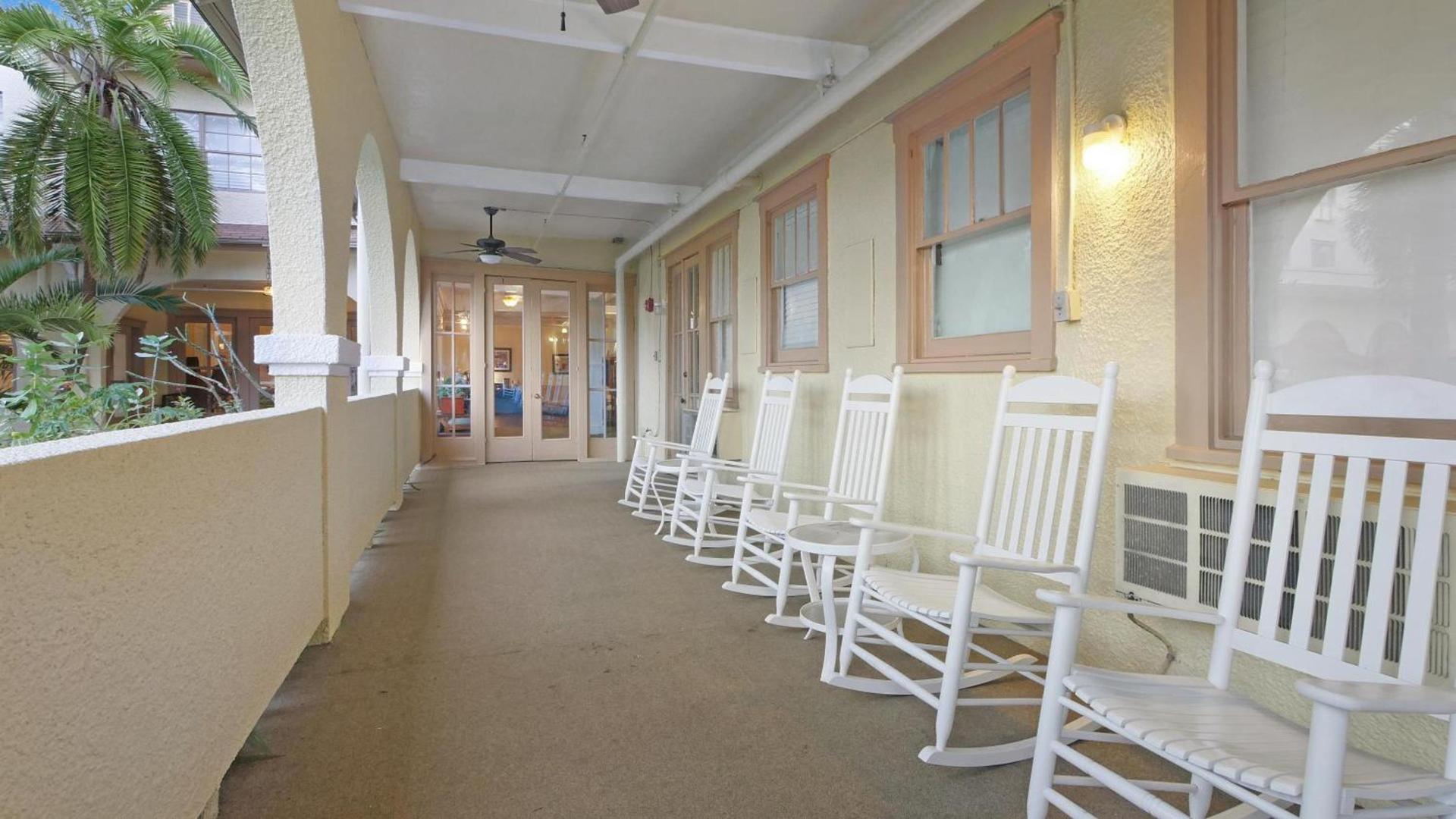 Crystal Bay Historic Hotel photo 84