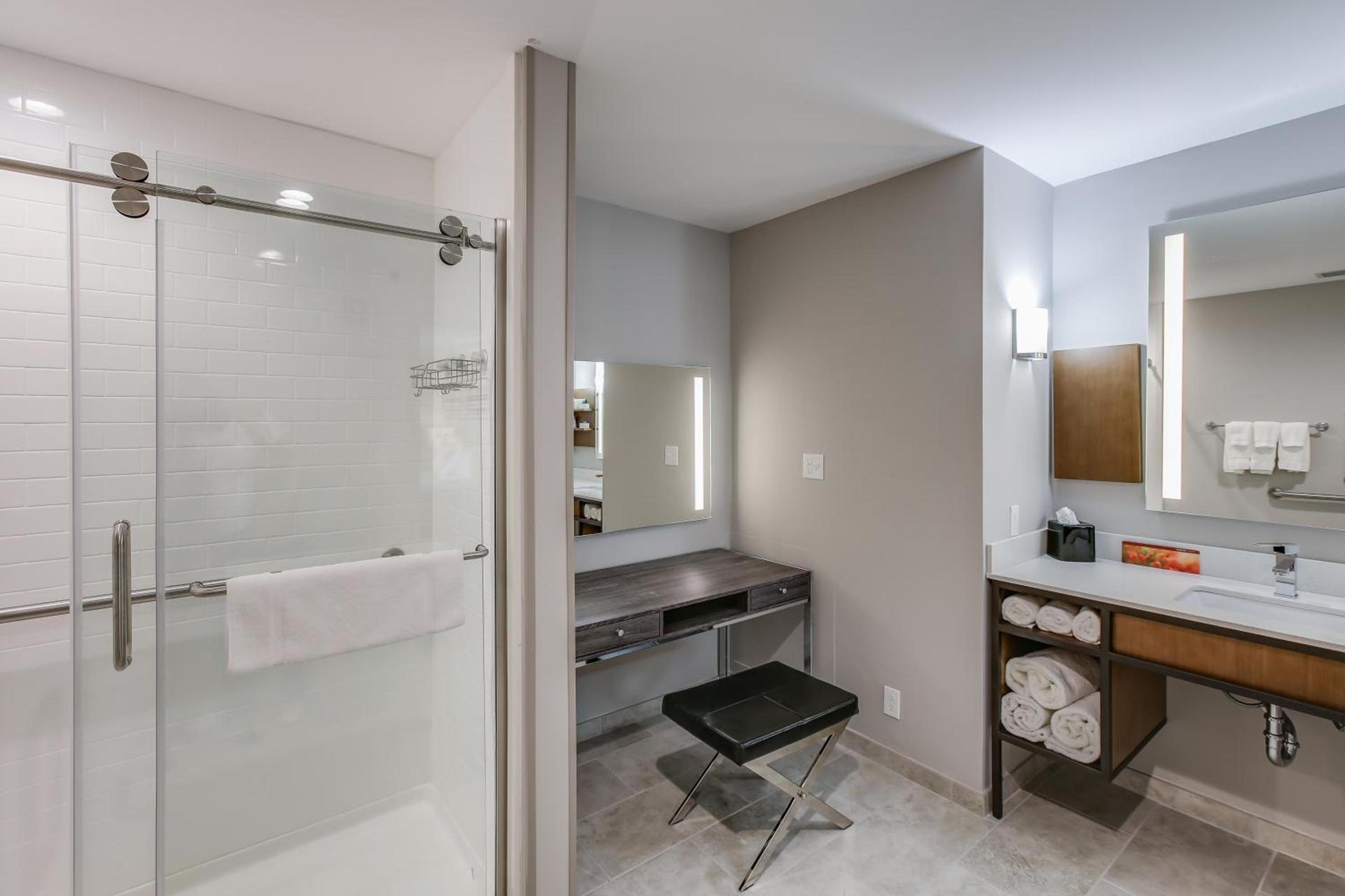Hilton Garden Inn Ames photo 35