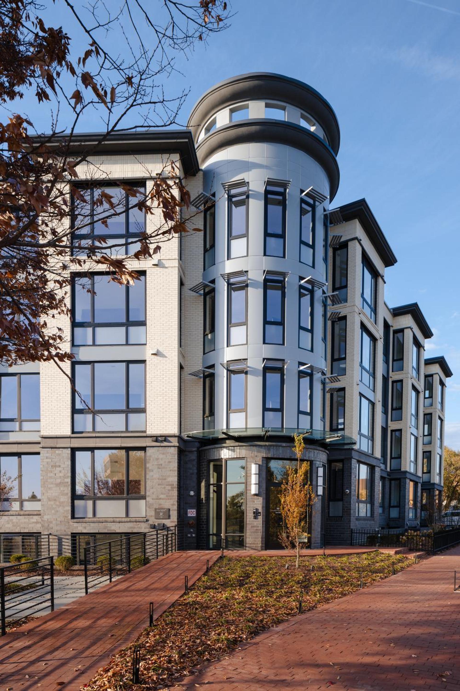 Reside Navy Yard, a Wyndham Residence photo 11