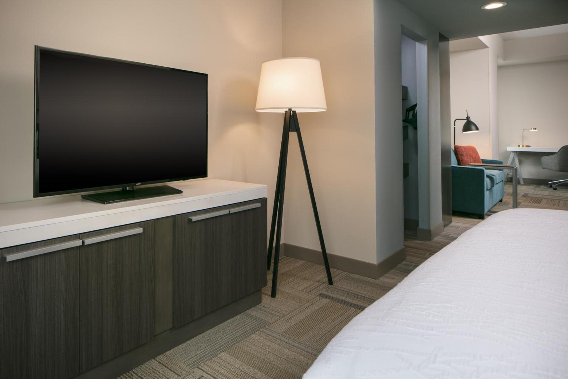 Hilton Garden Inn Iowa City Downtown University photo 50