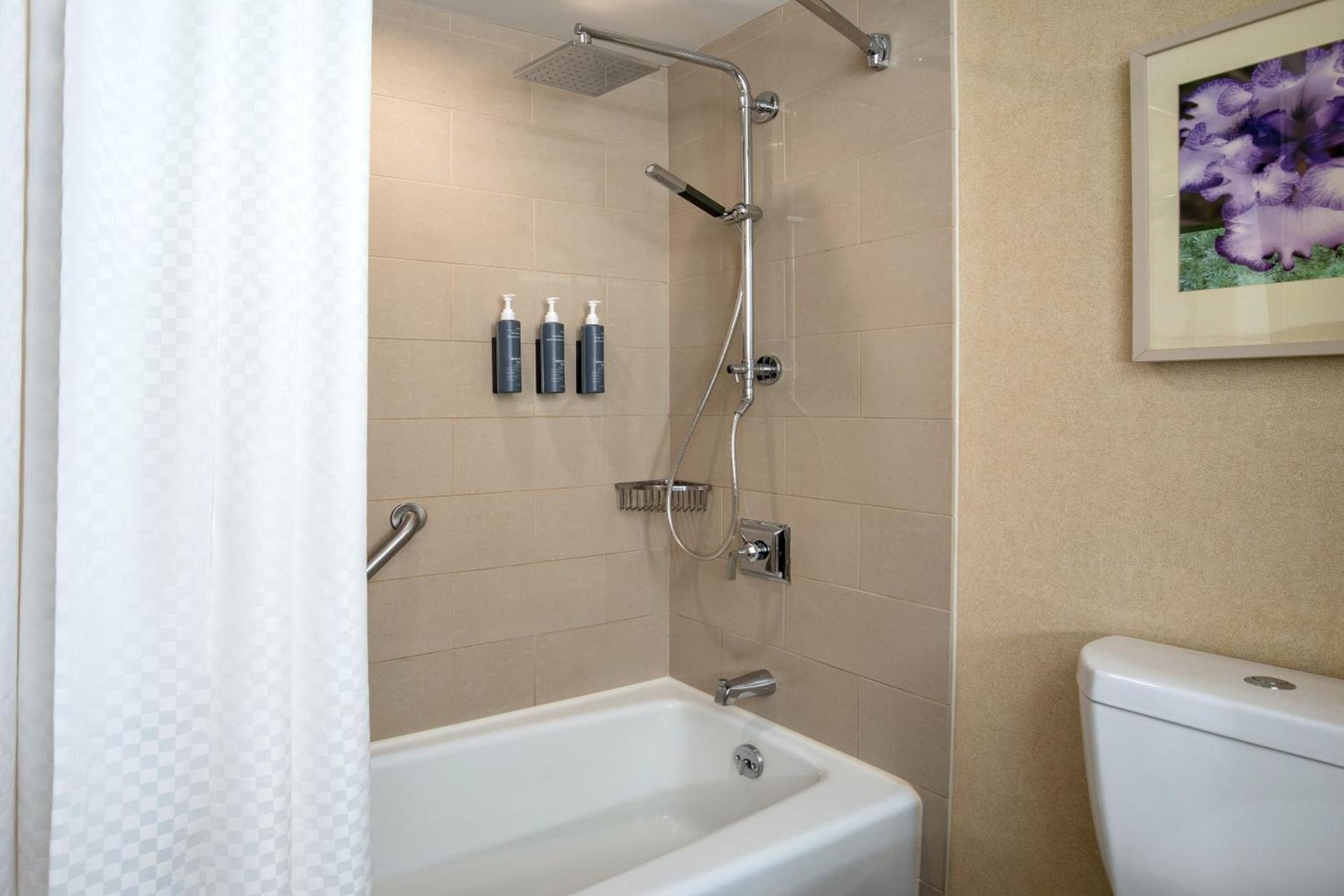 The Westin Boston Seaport District photo 5